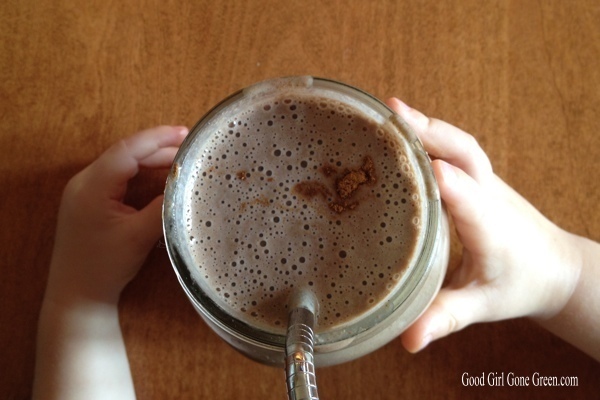Chocolate Oat SMoothie:Good Girl Gone Green