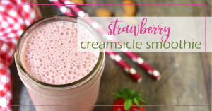 Vanilla Strawberry Smoothie | GoodGirlGoneGreen.com