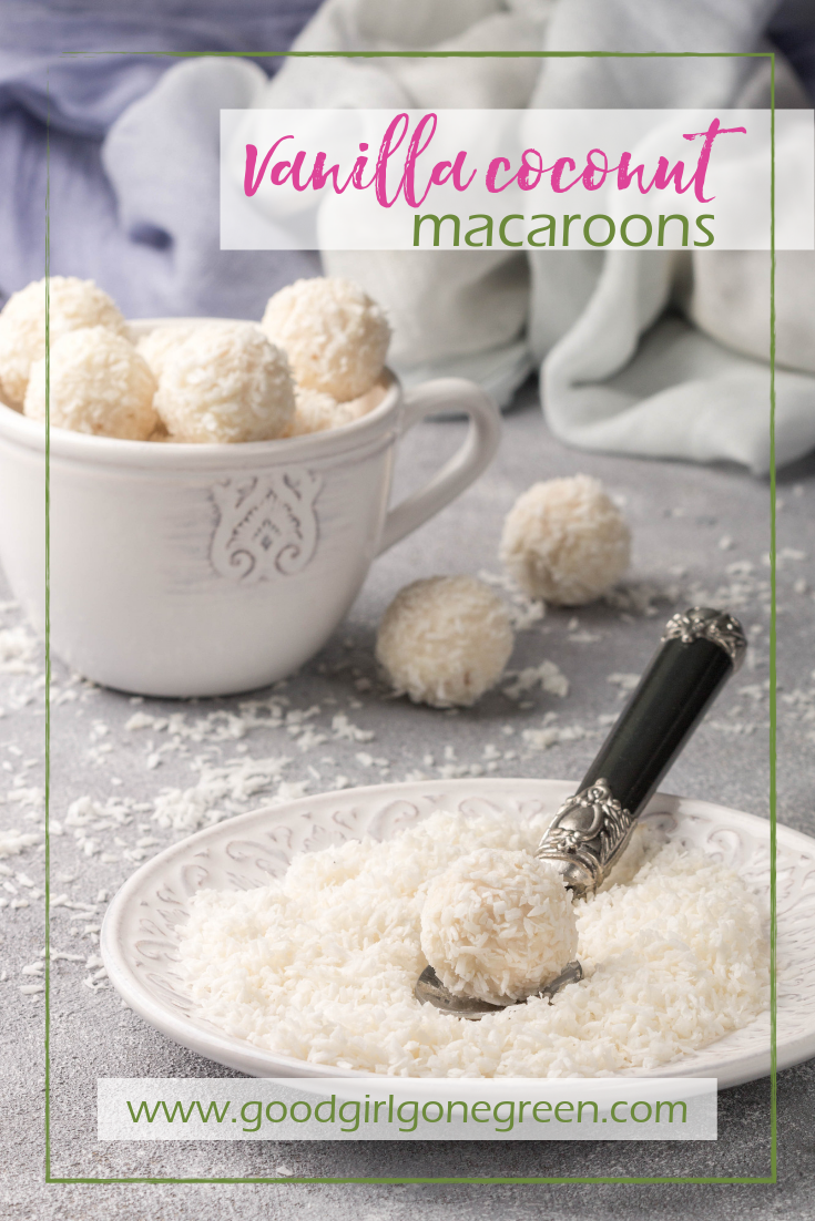 Vanilla Coconut Macaroons | GoodGirlGoneGreen.com